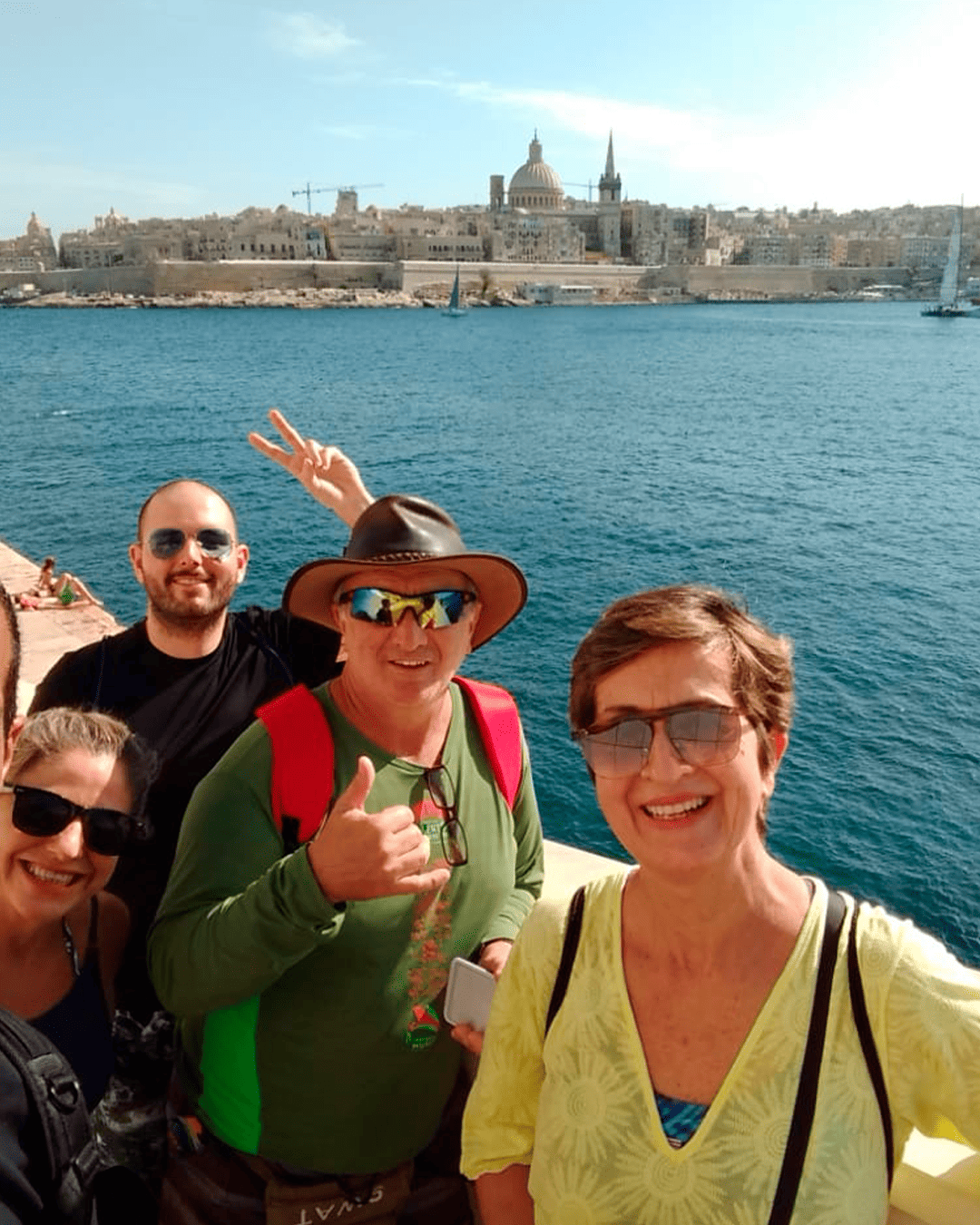 889bca5e-7490-47d0-b2b0-6e93d2a4ffa4